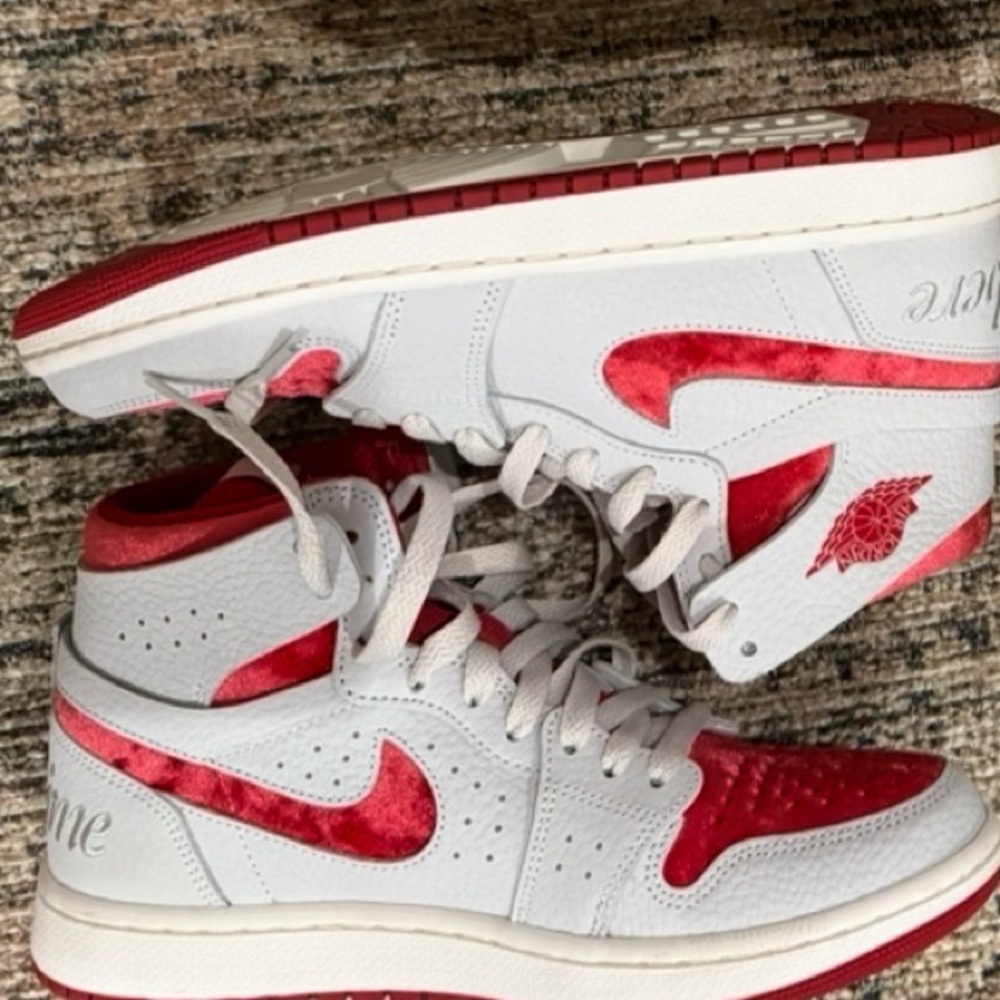 Nike Air Jordan Valentines Day Red and Gray High-Top Sneakers Sz 8